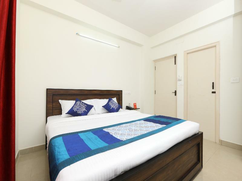 Hotel Oyo Flagship 14716 Omr Kelambakkam Chennai Exterior foto
